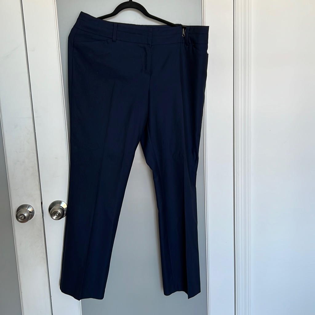New York & Co - Navy Blue Trousers - Size 16 - Excellent Condition